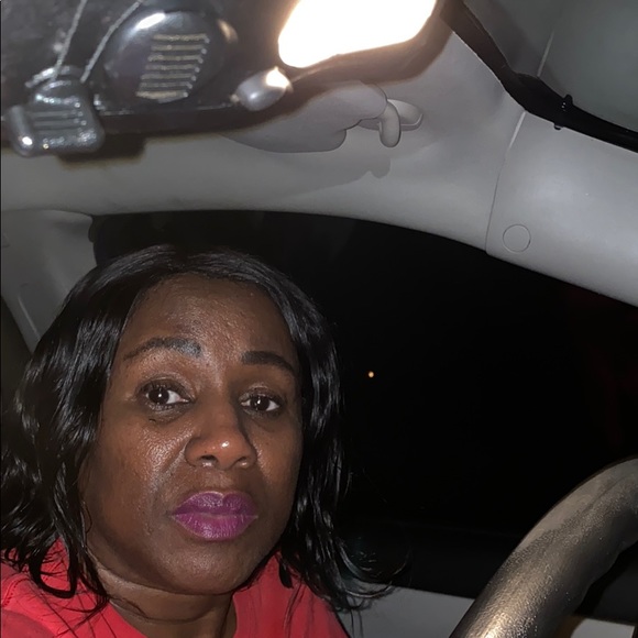 Meet your Posher, Jacqueline - Picture 1 of 1